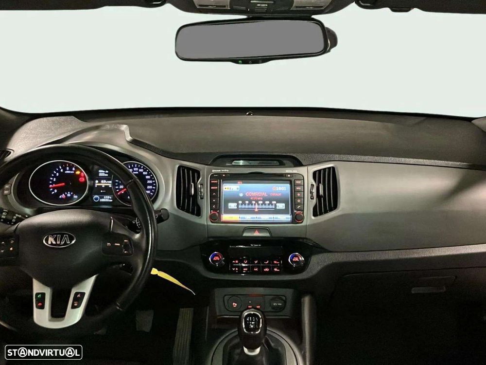 Kia Sportage 1.7 CRDI ISG Prime - 9