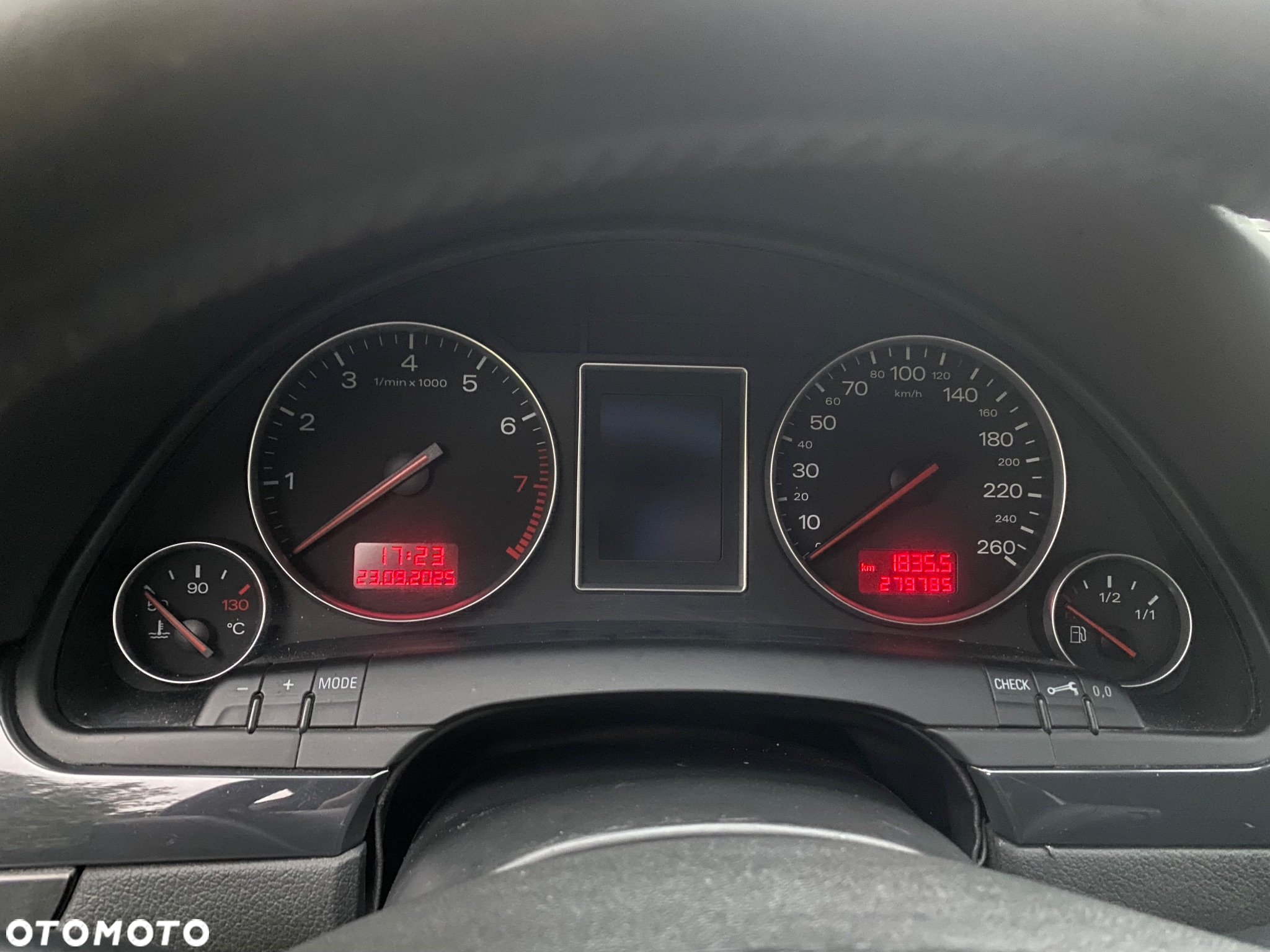 Audi A4 - 16