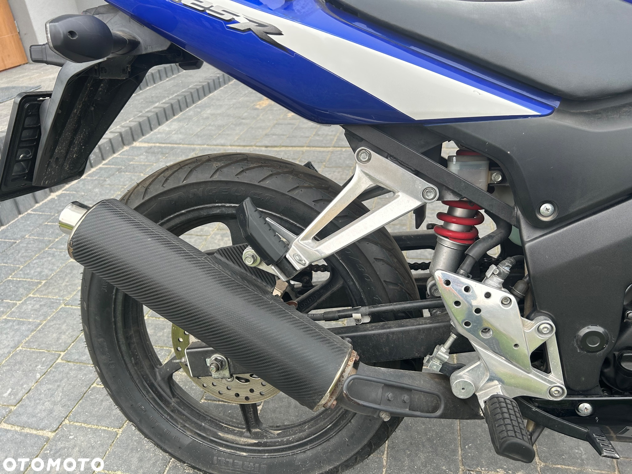 Honda CBR - 9