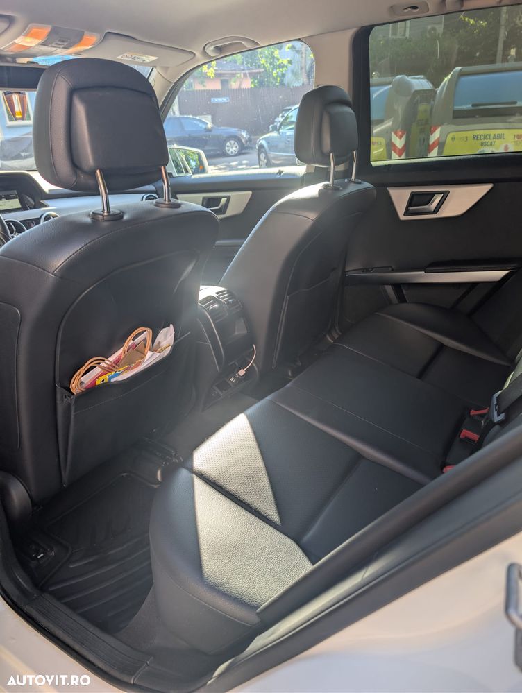 Mercedes-Benz GLK - 2