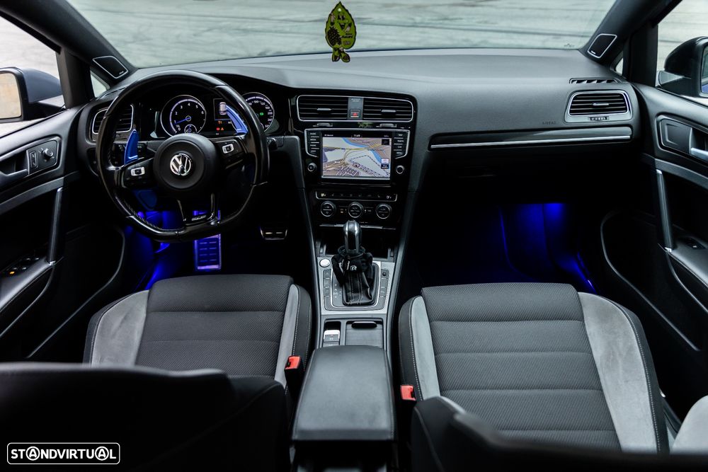 VW Golf R 4Motion BlueMotion DSG - 17