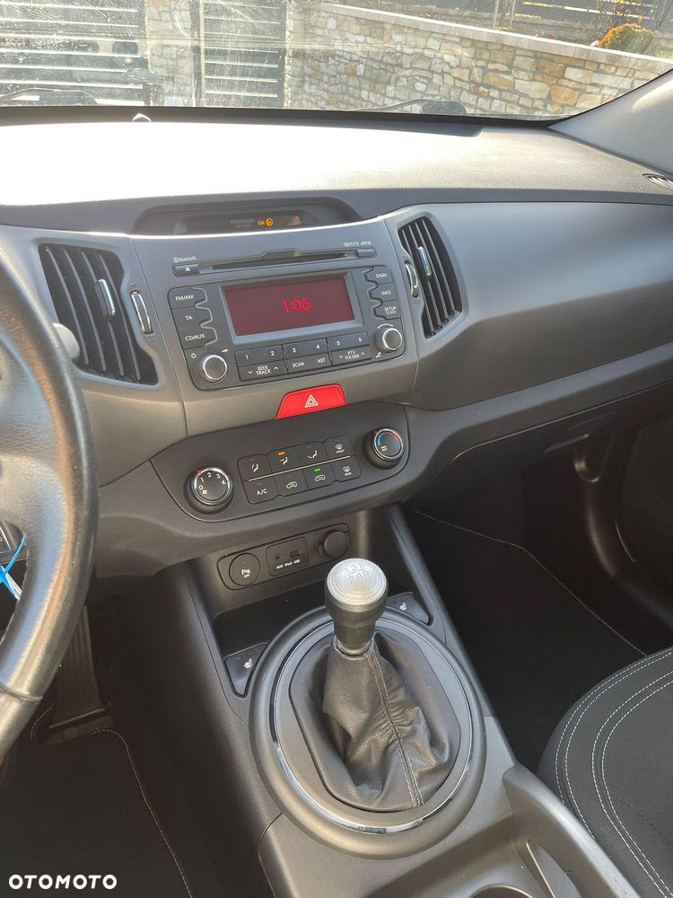 Kia Sportage 2.0 CVVT 4WD Spirit - 13