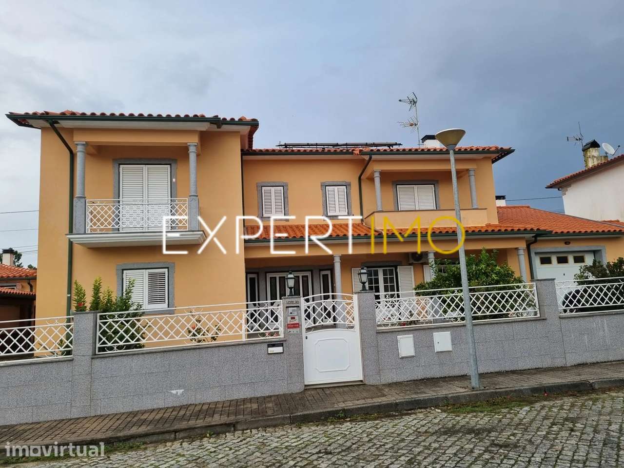 Excelente moradia com terreno envolvente, em Gouveia - Grande imagem: 4/46
