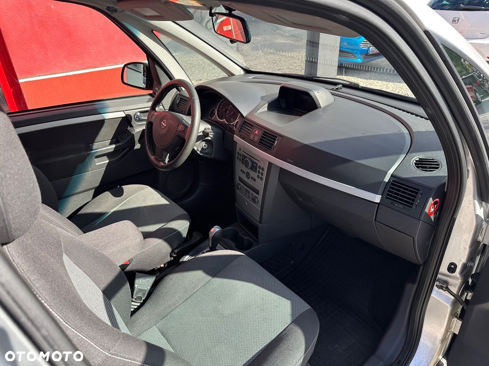 Opel Meriva 1.6 16V Cosmo Easytronic - 25