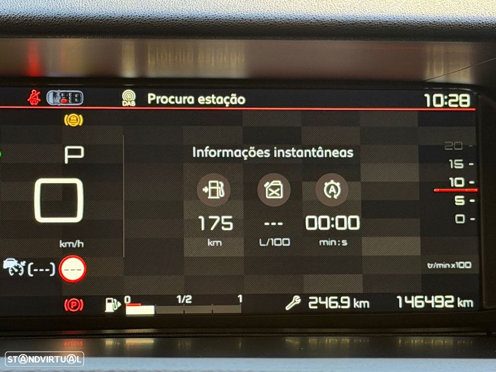 Citroën C4 Spacetourer 1.5 BlueHDi Shine EAT8 - 29