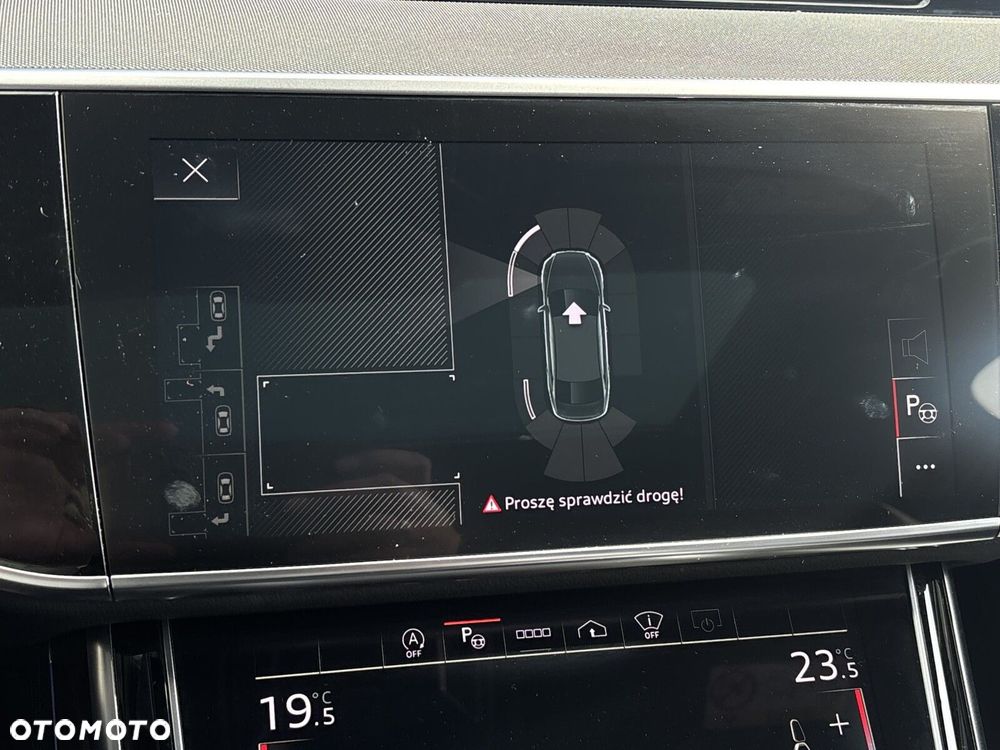 Audi A8 - 21