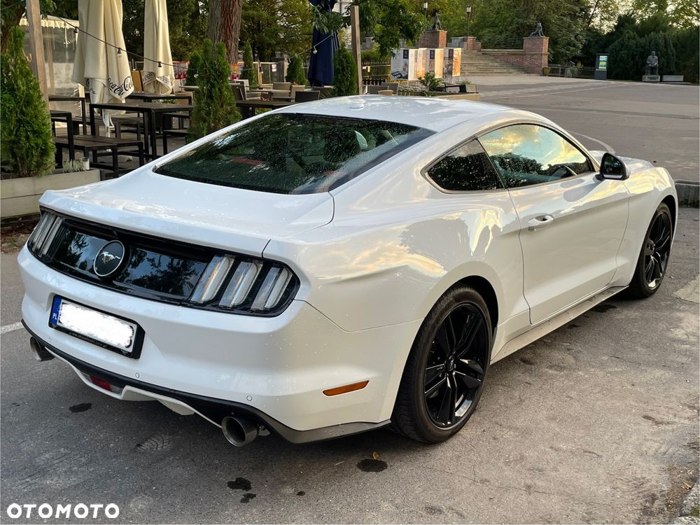 Ford Mustang 2.3 EcoBoost - 8