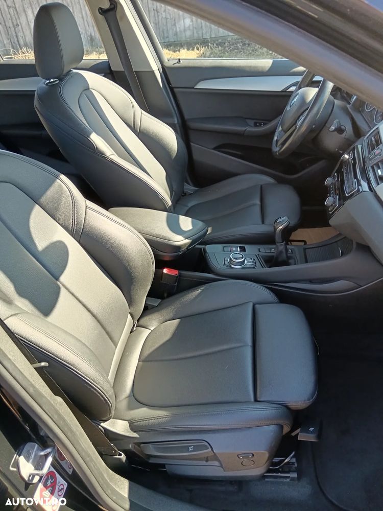BMW X1 sDrive18i xLine - 11