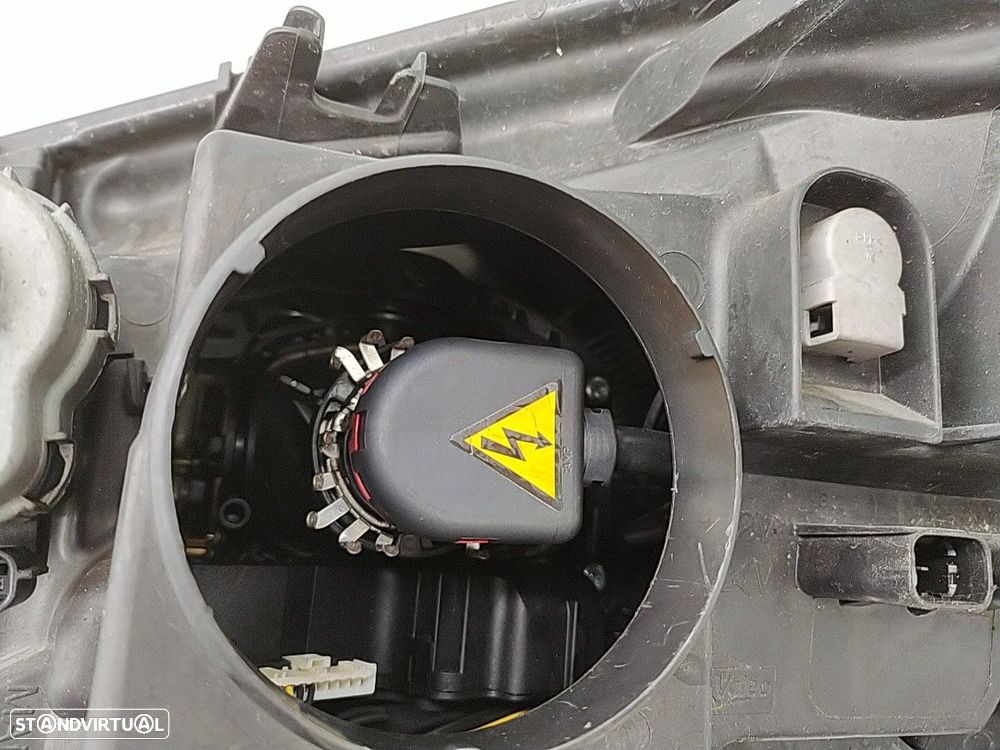 Farol Direito Renault Laguna Iii Sport Tourer (Kt0/1) - 7