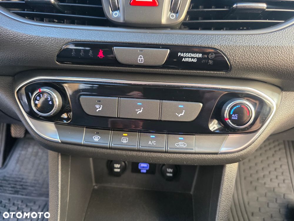Hyundai i30 1.0 T-GDI Modern - 15