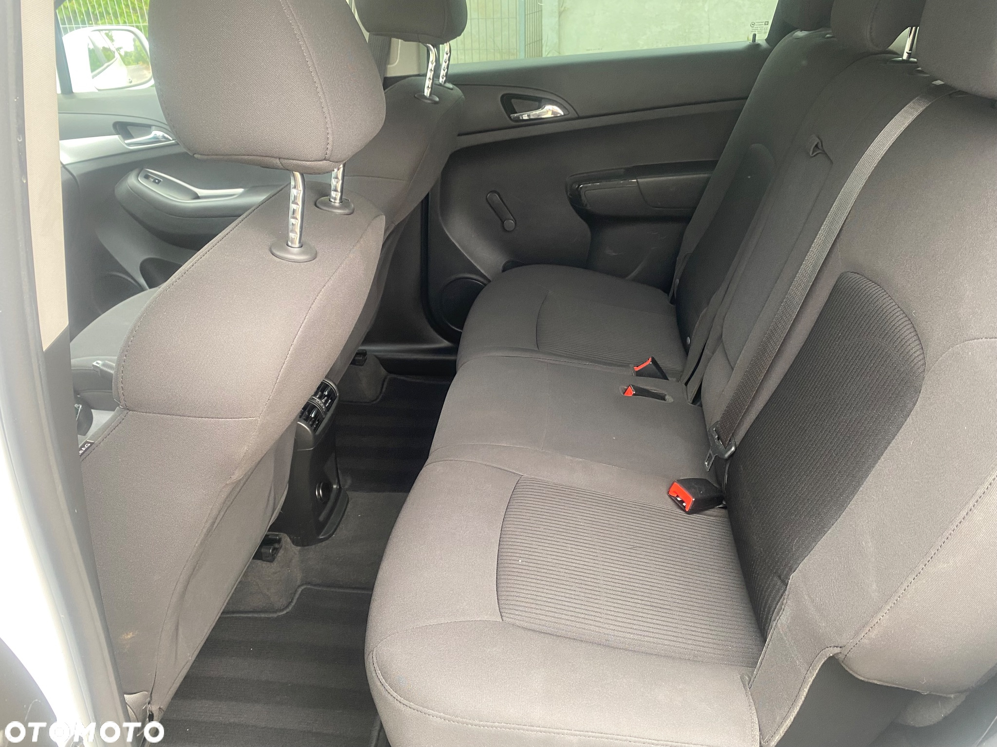 Chevrolet Orlando 1.8 LS - 13