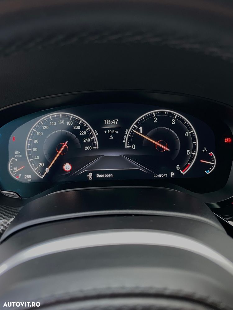 BMW Seria 5 520d Aut. Sport Line - 17