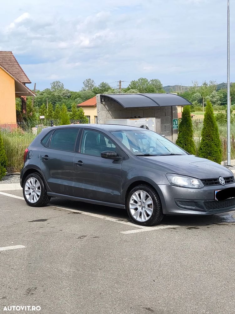 Volkswagen Polo - 4
