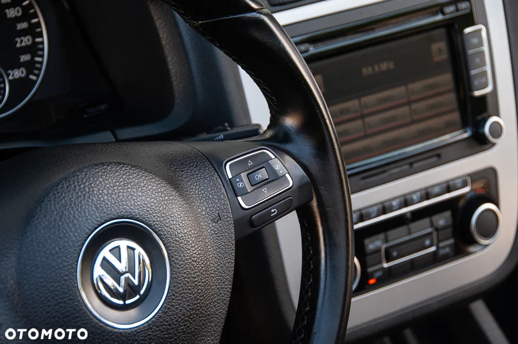 Volkswagen Eos 1.4 TSI BlueMotion Technology - 37
