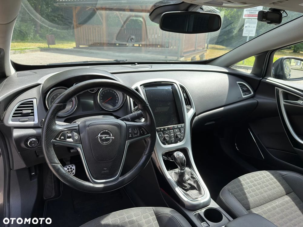Opel Astra - 10