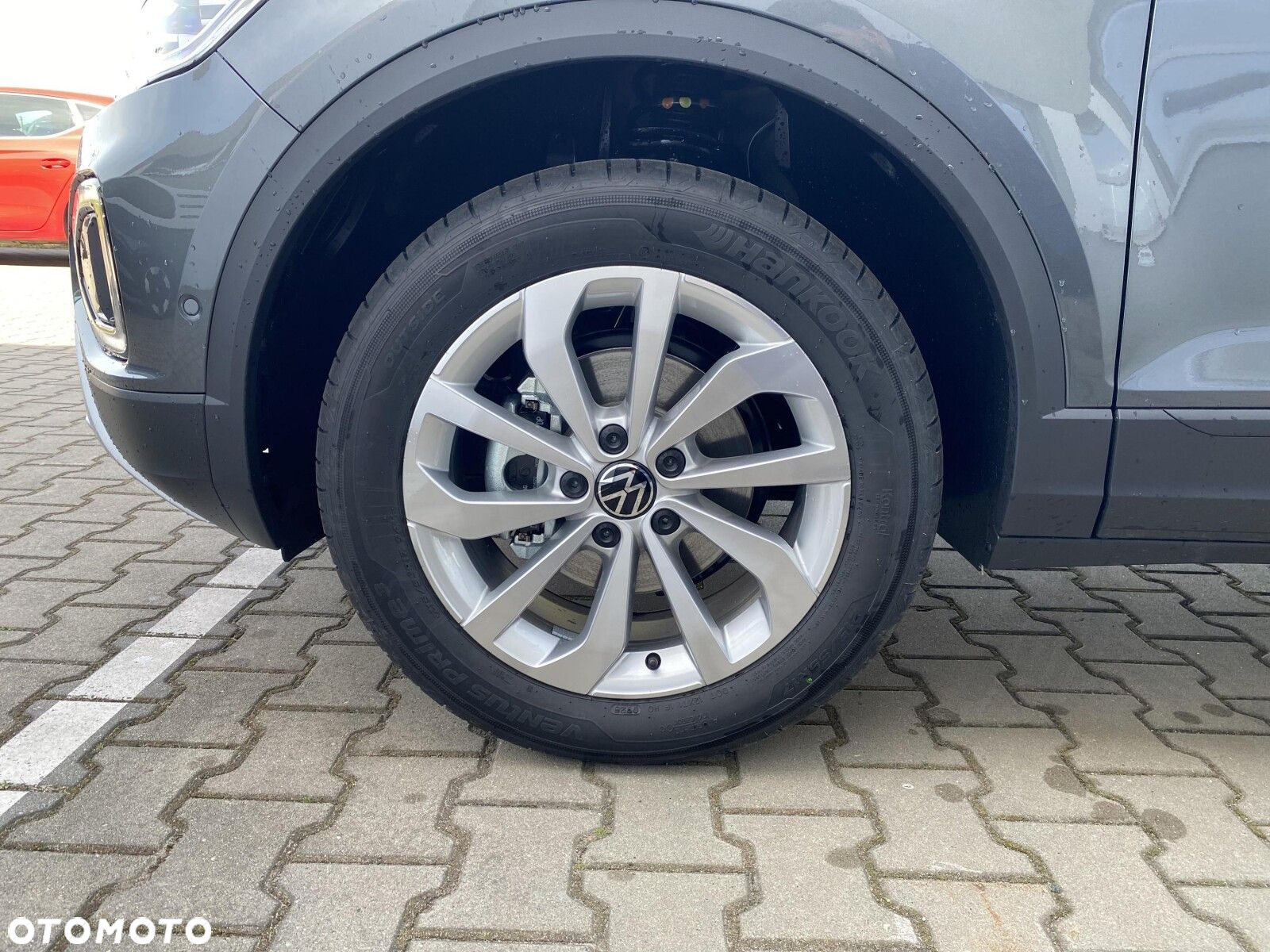 Volkswagen T-Roc - 19