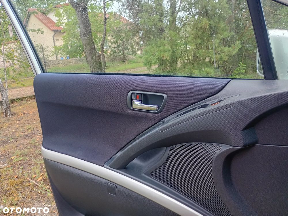 Toyota Corolla Verso 2.2 D-4D Sol 7os - 34