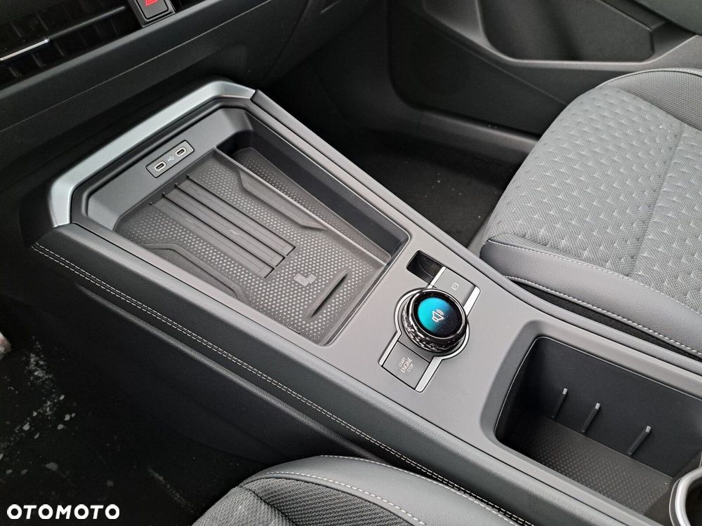 Volkswagen T-Roc 1.5 TSI R-Line DSG - 22