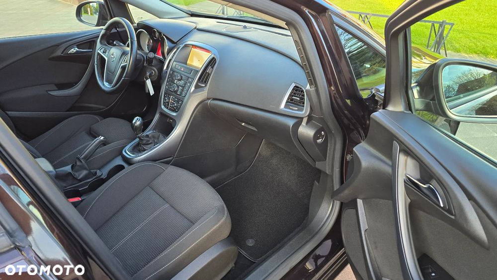 Opel Astra - 11