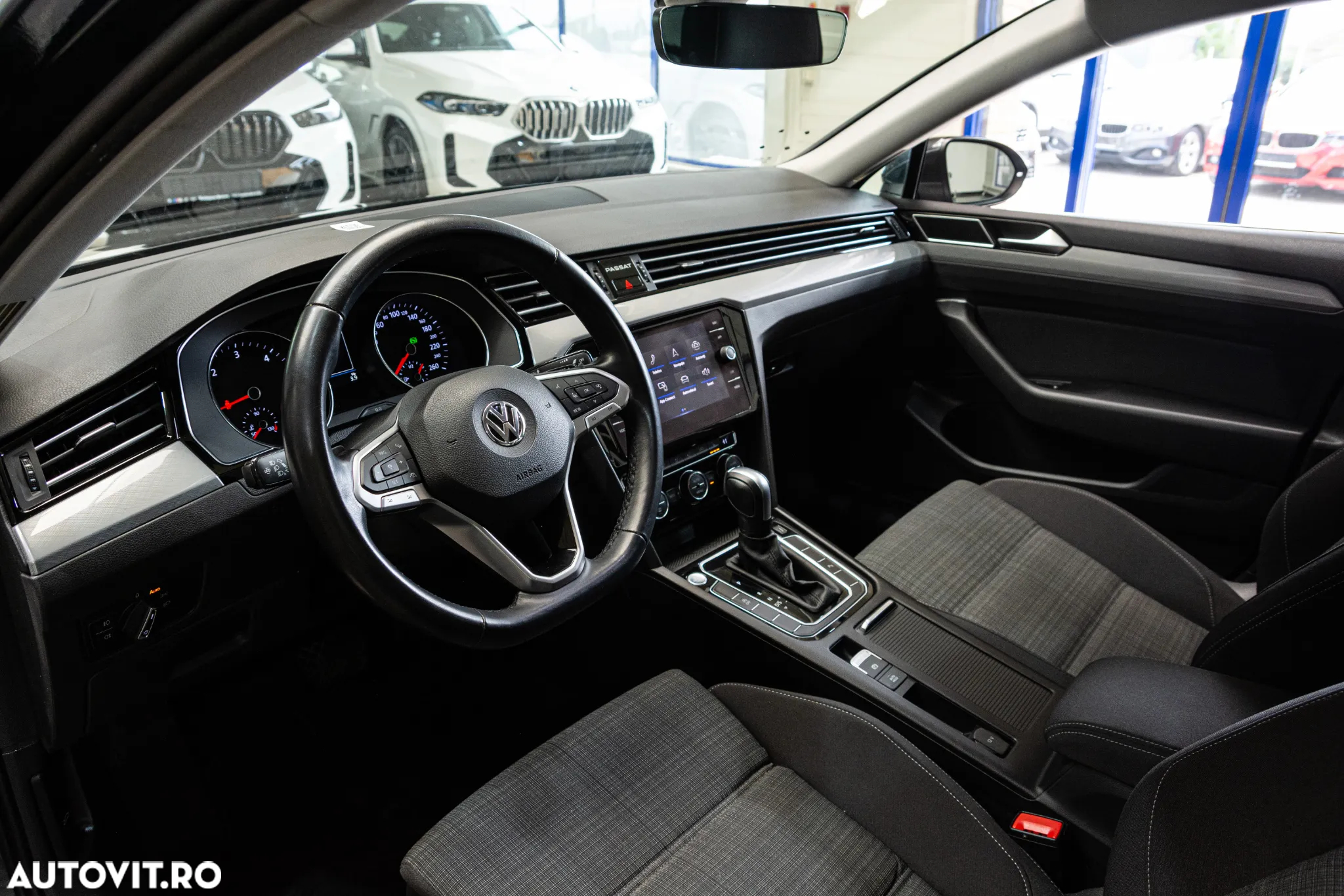 Volkswagen Passat 2.0 TDI DSG Comfortline - 6