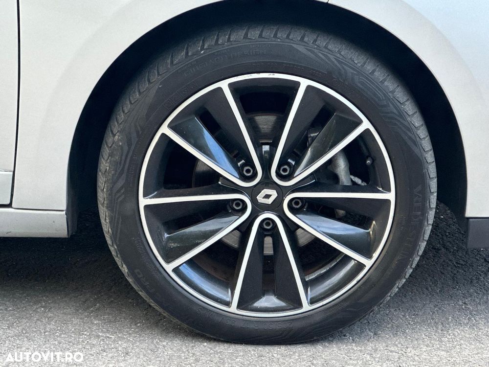 Renault Megane ENERGY dCi 110 Start & Stop Bose Edition - 14