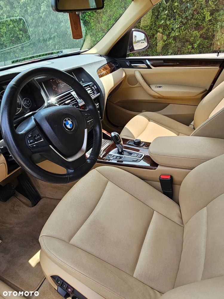 BMW X3 xDrive28i - 8