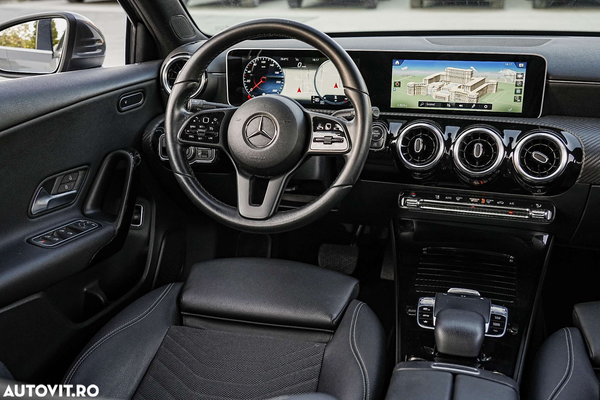 Mercedes-Benz A 180 d 7G-DCT - 4
