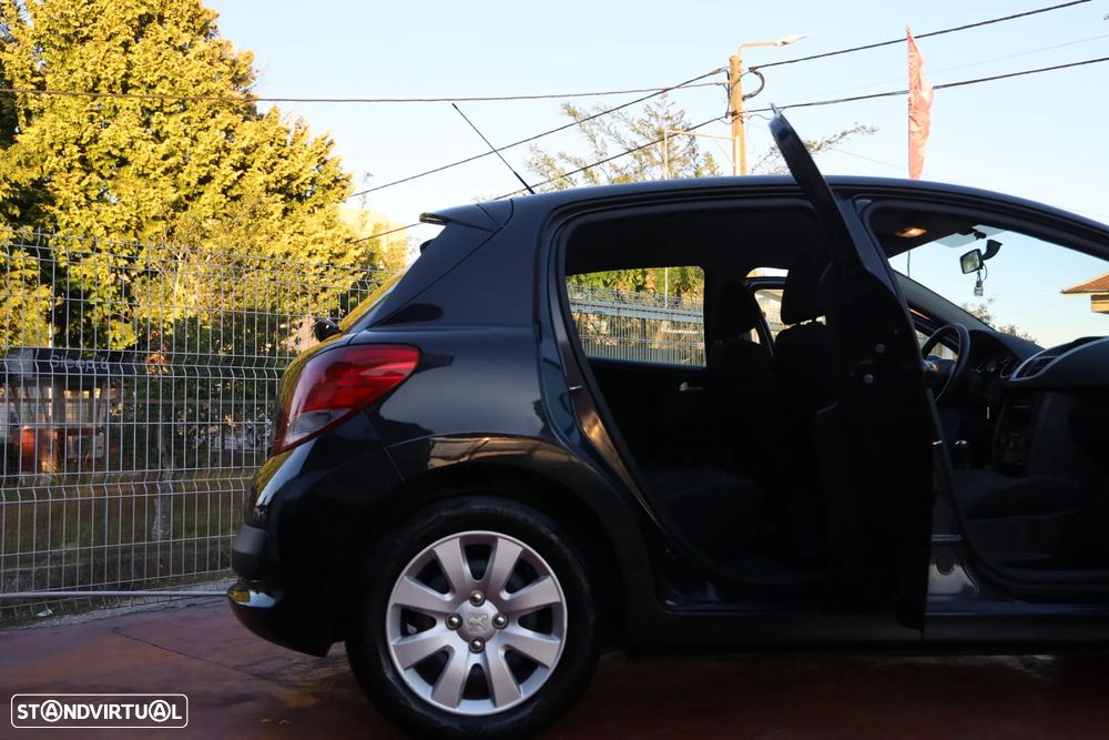 Peugeot 207 1.6 HDi 99g - 25