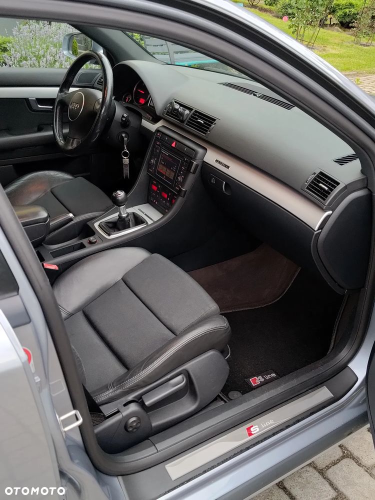 Audi A4 Avant 1.9 TDI quattro - 15
