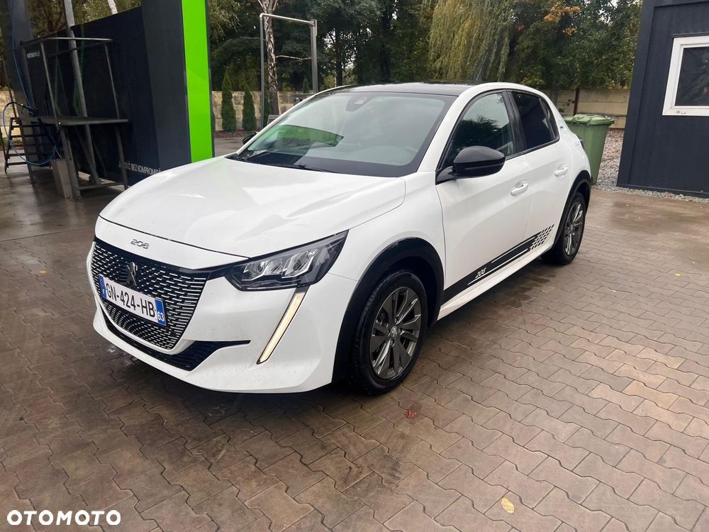 Peugeot 208 Elektromotor 136 E-Style - 6