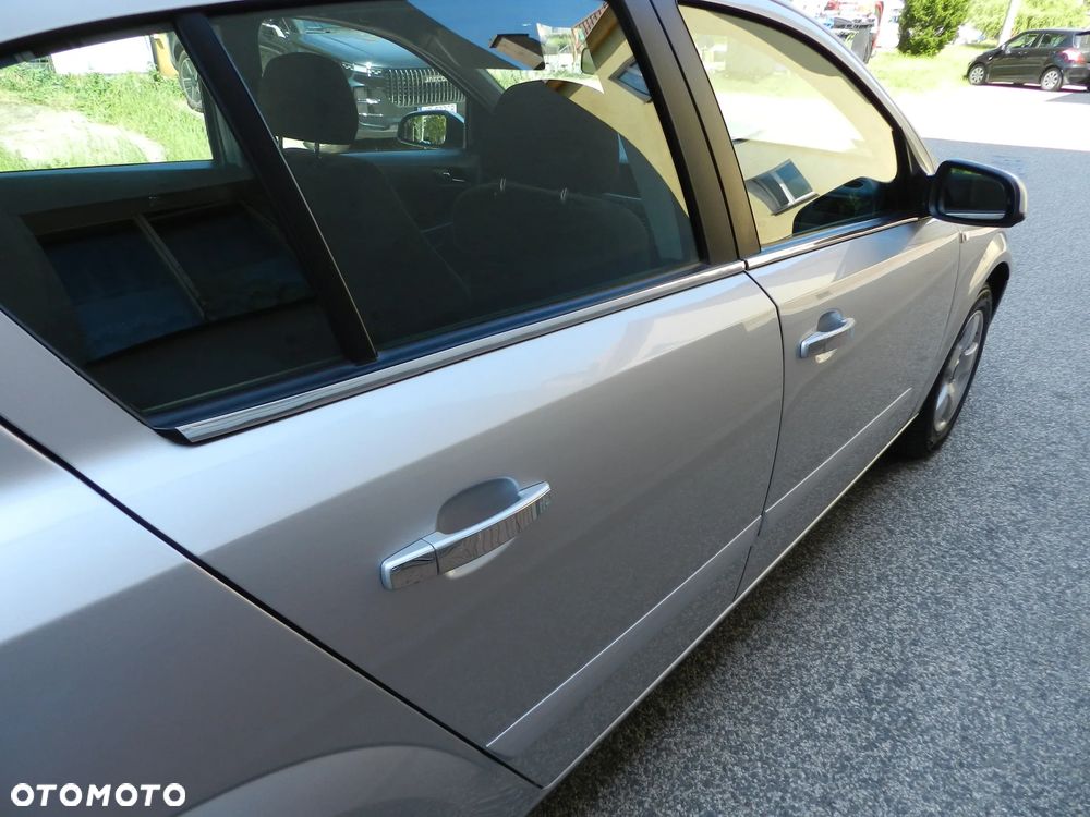 Opel Astra 1.6 Elegance - 9