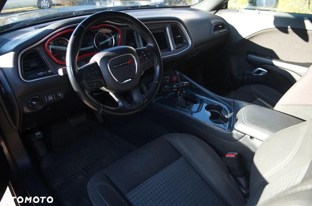 Dodge Challenger 3.6 SXT - 12