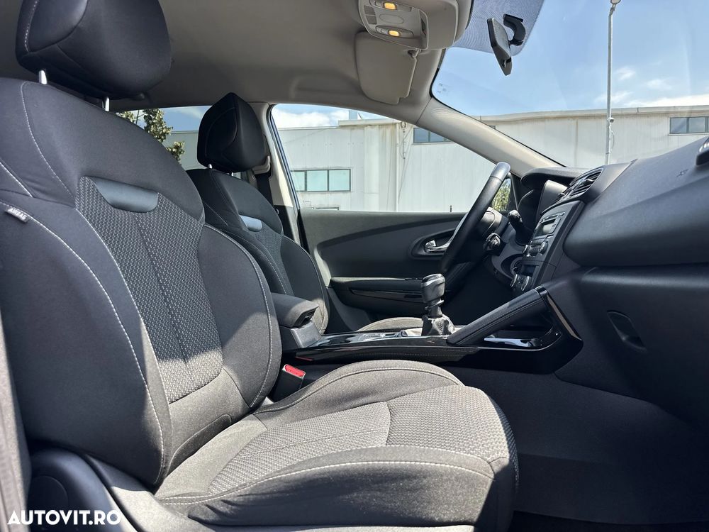 Renault Kadjar 1.2 TCe Life - 12