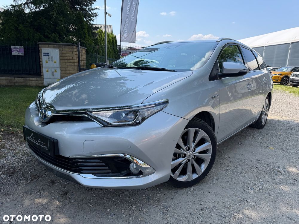 Toyota Auris Hybrid 135 Prestige - 1
