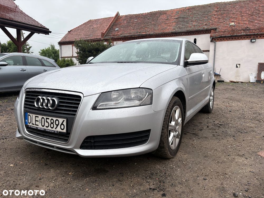 Audi A3 Sportback 1.8 TFSI Attraction - 1