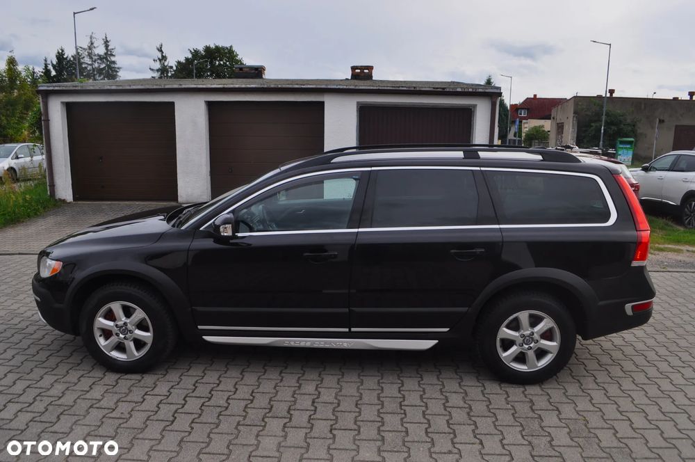 Volvo XC 70 D5 AWD Geartronic Black Edition - 4