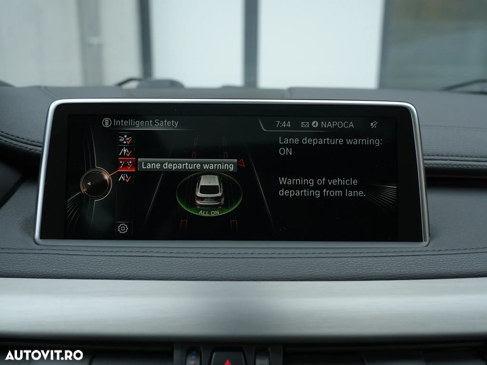 BMW X6 xDrive40d - 34