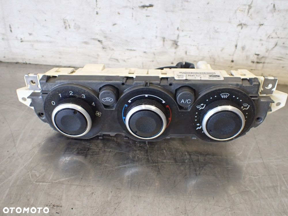 PANEL STEROWANIA NAWIEWU KLIMATYZACJI FORD FOCUS MK2 LIFT 2.0 3M5T-19980-AD - 1