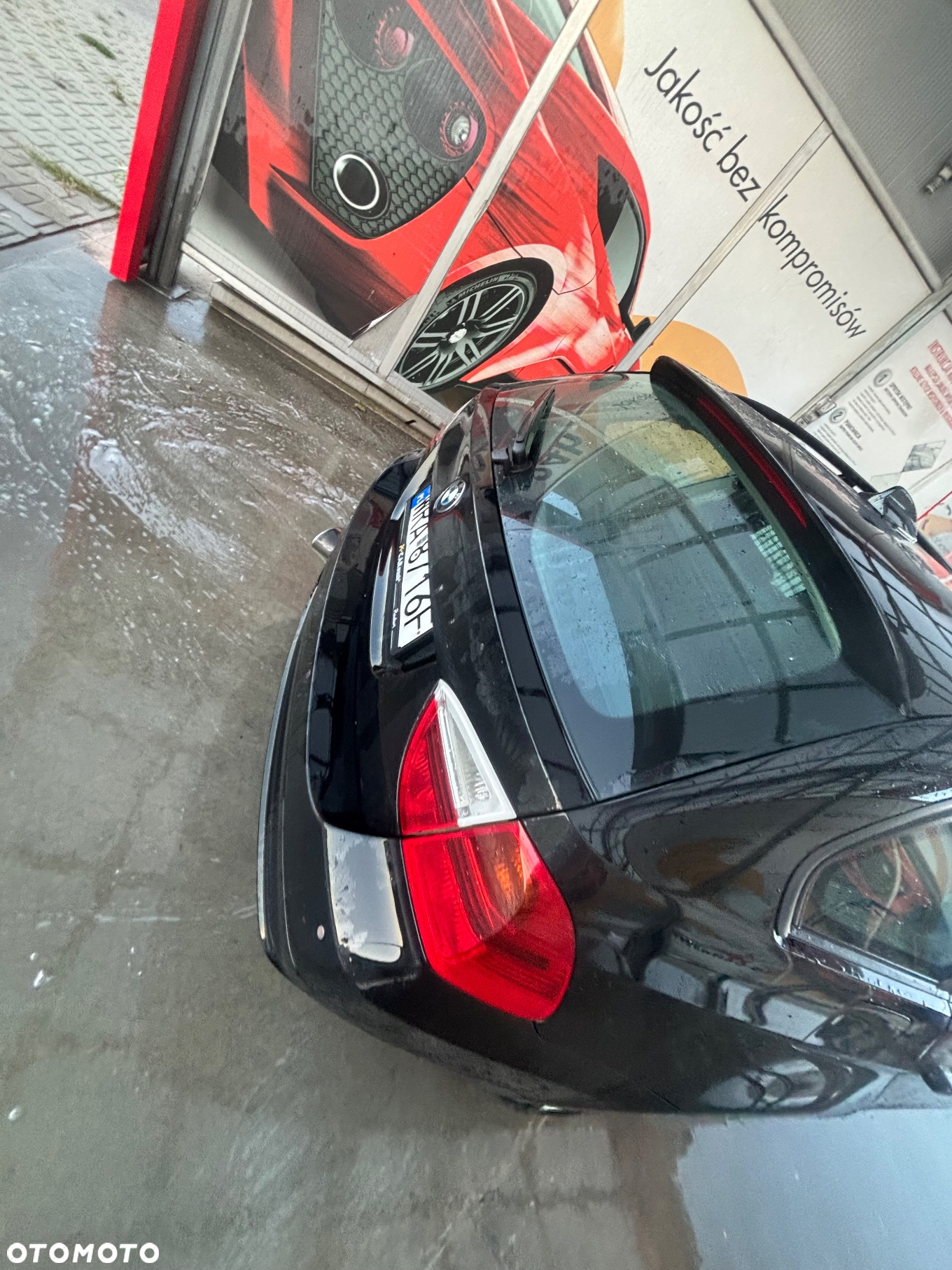 BMW Seria 3 318i Touring - 19