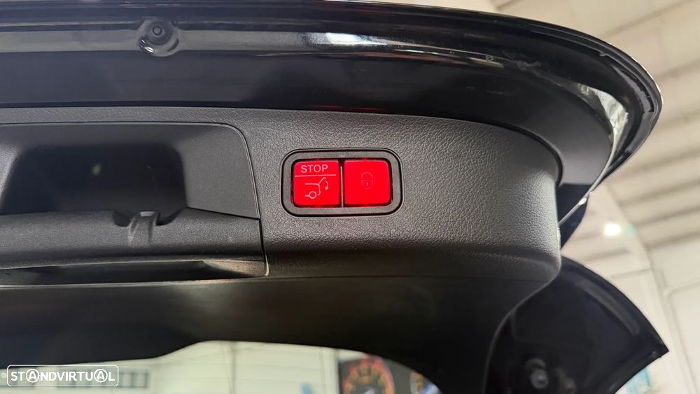 Mercedes-Benz GLA 250 e 8G-DCT AMG Line - 4