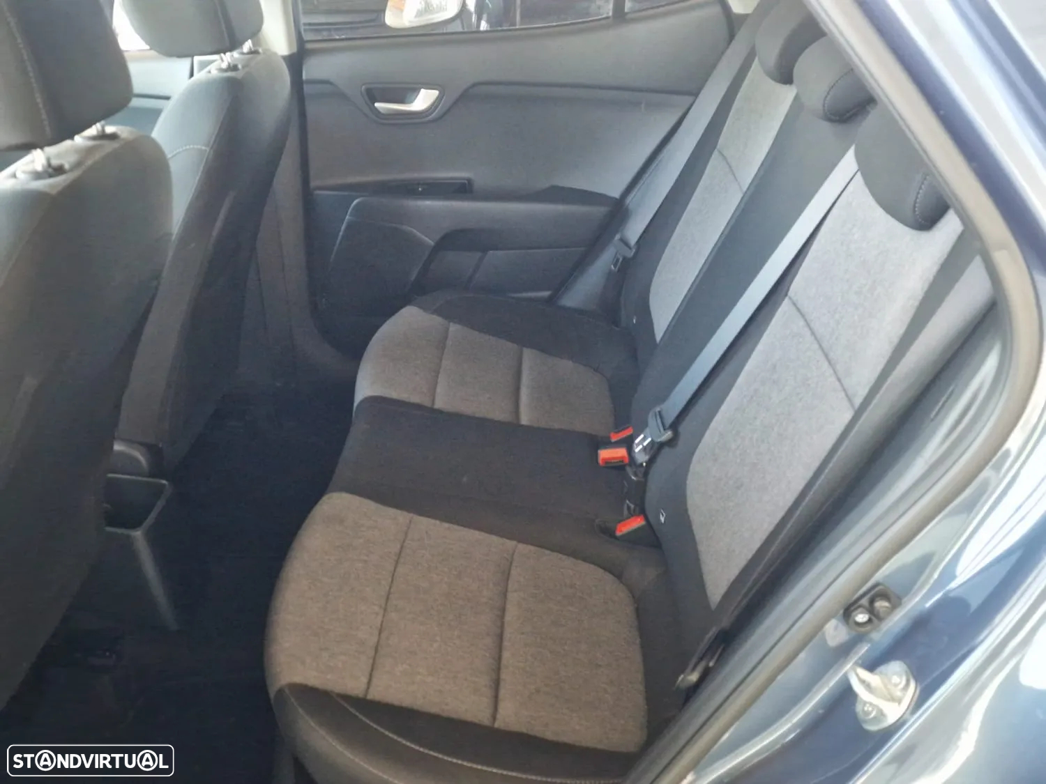 Kia Stonic 1.2 Dynamic - 8