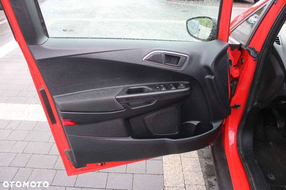 Ford B-MAX - 12