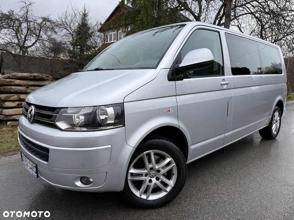 Volkswagen Caravelle - 2