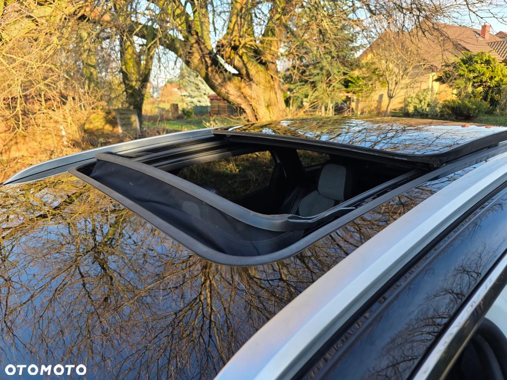 Peugeot 3008 1.6 PureTech Hybrid4 PHEV GT S&S EAT8 - 33