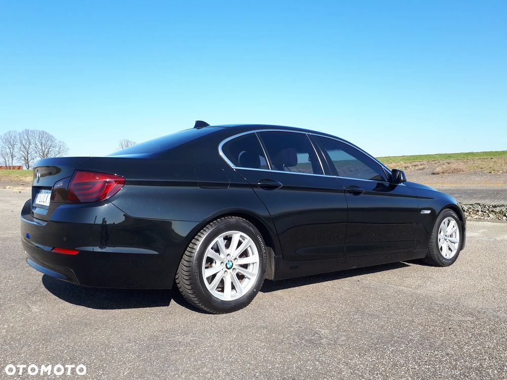 BMW Seria 5 520d - 5