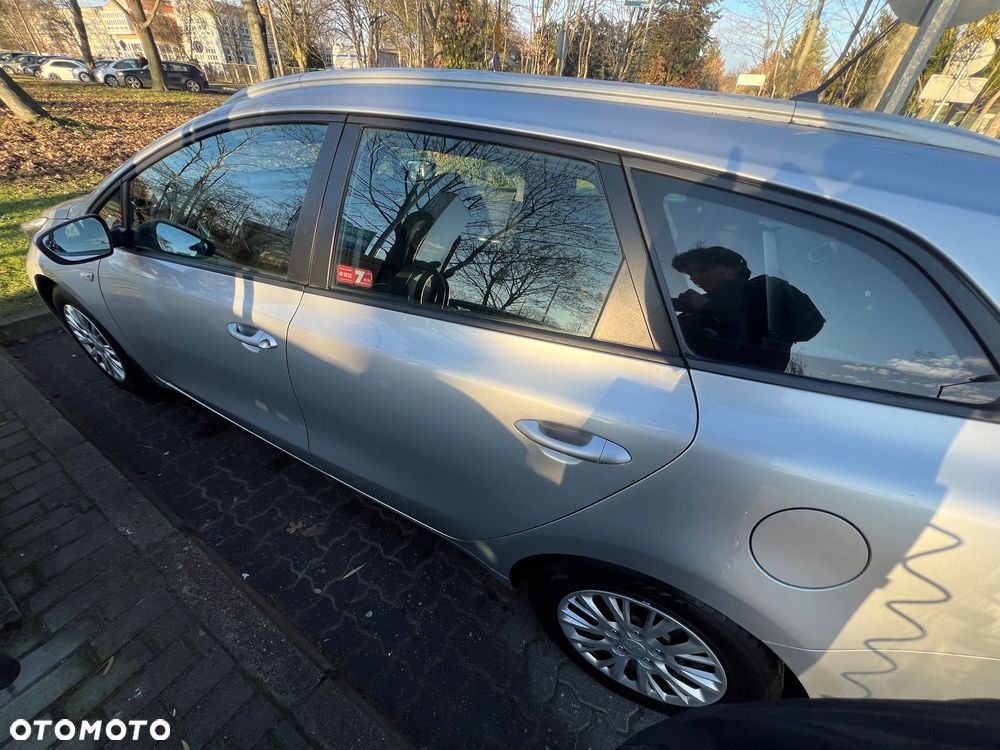 Kia Ceed 1.6 GDI M - 8