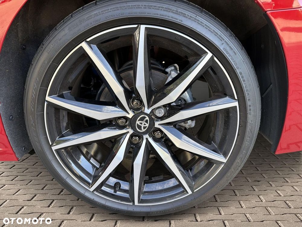 Toyota Corolla 1.8 Hybrid GR Sport Dynamic - 27