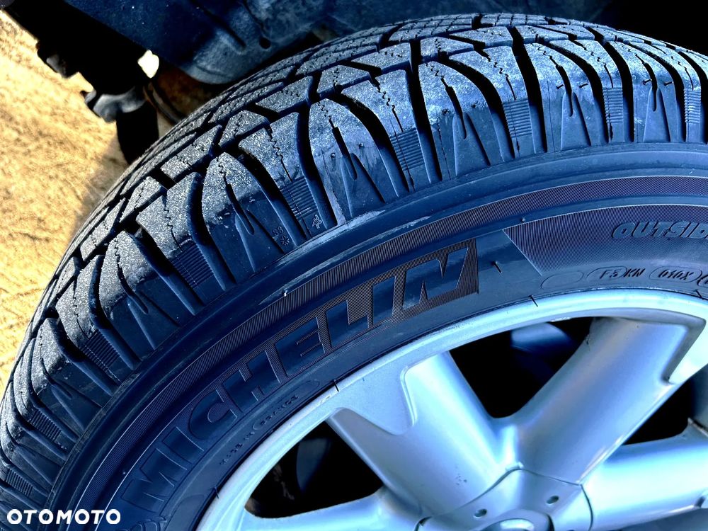 Nissan Murano 3.5 - 24