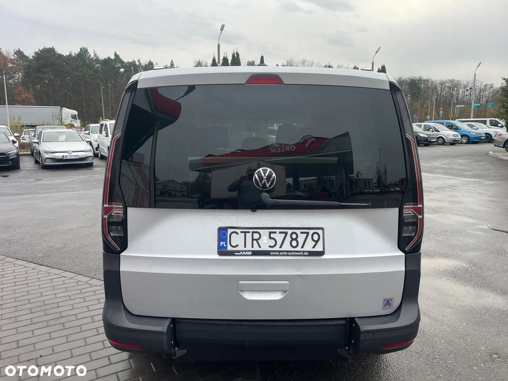 Volkswagen Caddy ver-2-0-tdi-bmt-7--si-dsg-life-maxi - 8