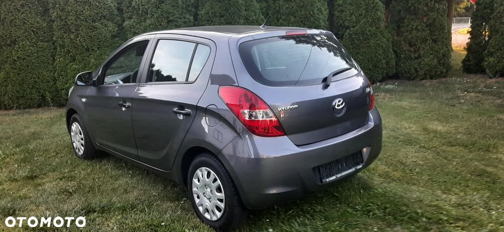 Hyundai i20 - 10